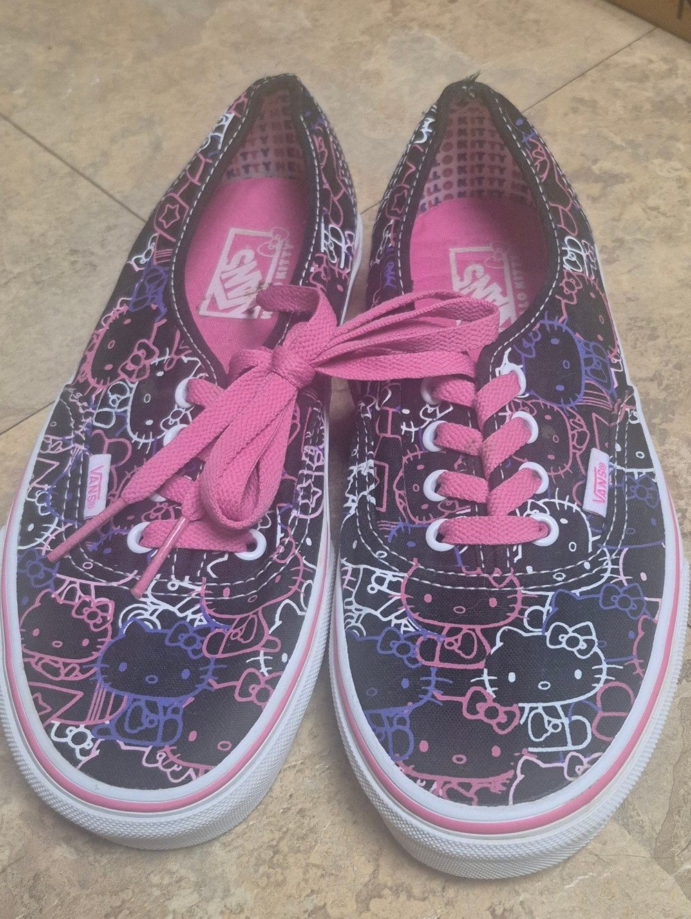 Vans x Hello Kitty Authentic Sneakers Women’s Size 7.5 Black Pink Canvas Shoes